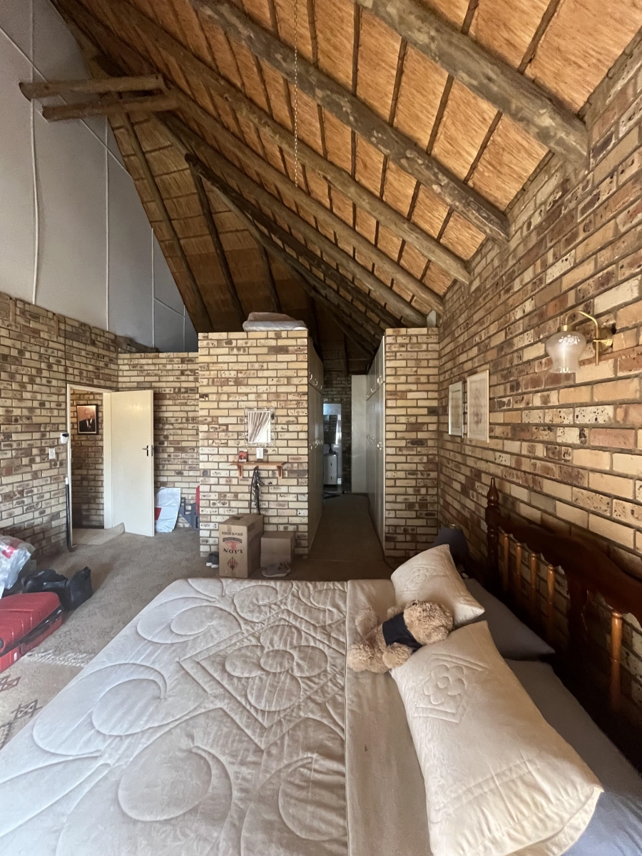 4 Bedroom Property for Sale in Potchefstroom Rural North West